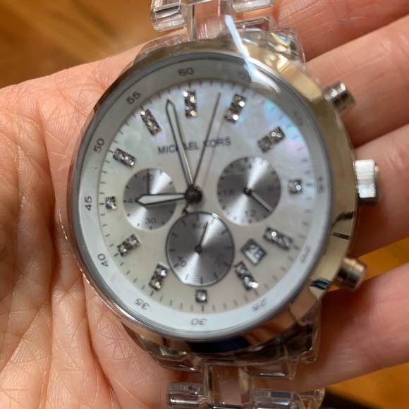 Michael Kors watch - Picture 2 of 6